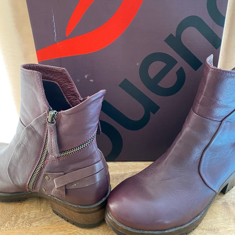 Bueno Plum Leather Ankle Boots